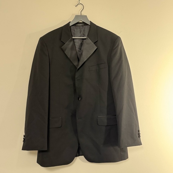 Jones New York Tuxedo Suit Jacket and Pants - Picture 1 of 6